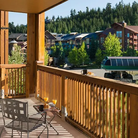 Legends Whistler, By Lodging Ovations-2